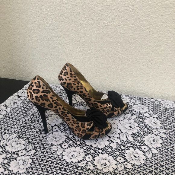 Steven by Steve Madden Animal Print Heels Size 5.5 - Picture 3 of 11